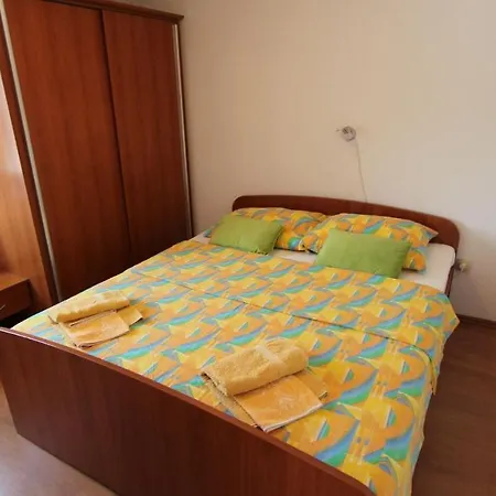 Apartamento Malinska, Primorje-gorski Kotar 1 *
