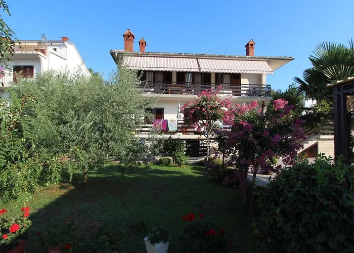 Slavica 2 In - Insel Krk 12777 *
