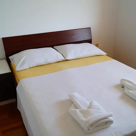 Malinska, Primorje-gorski Kotar 1 Malinska